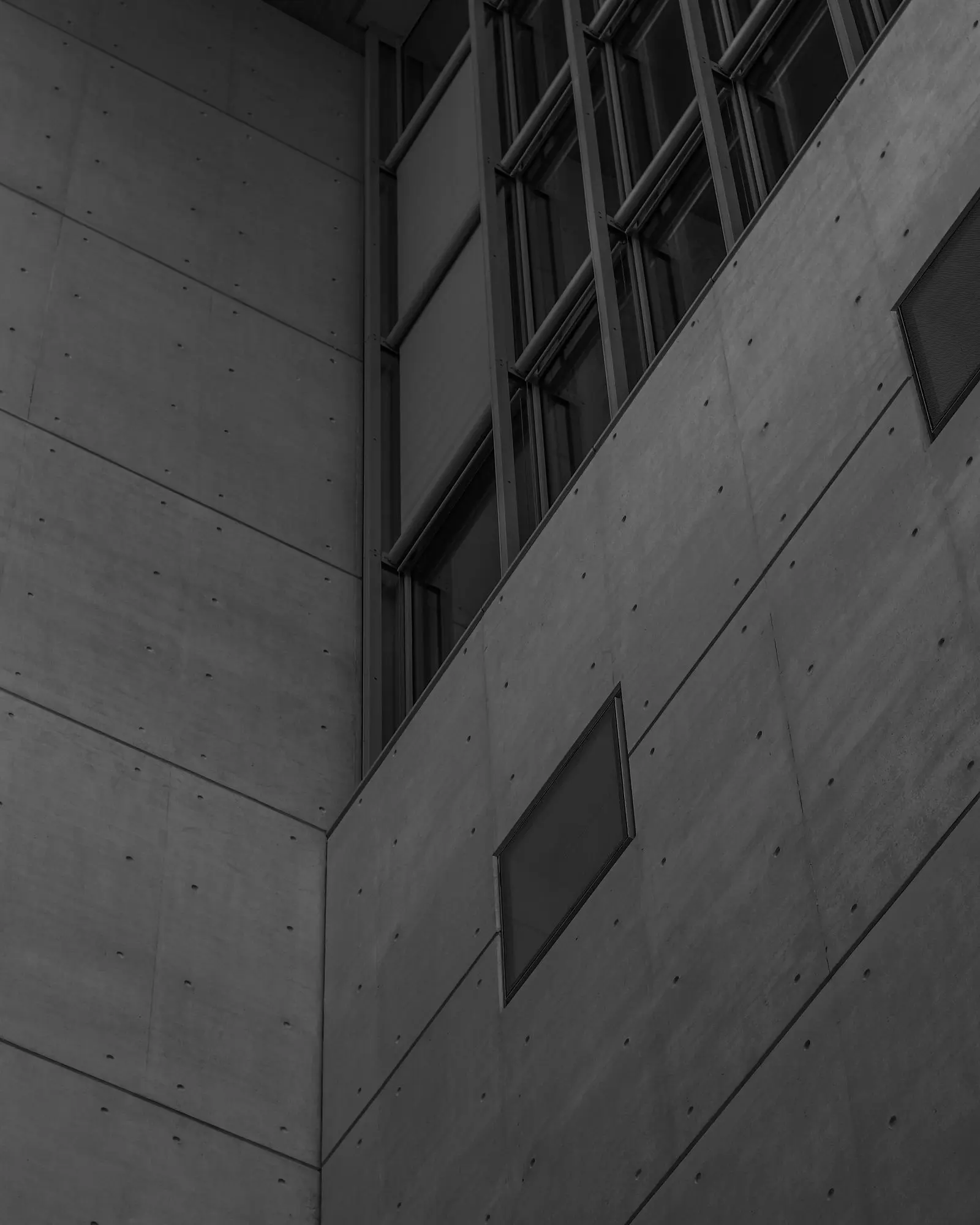 Monolit Architects — İnşaat & Mimarlık
